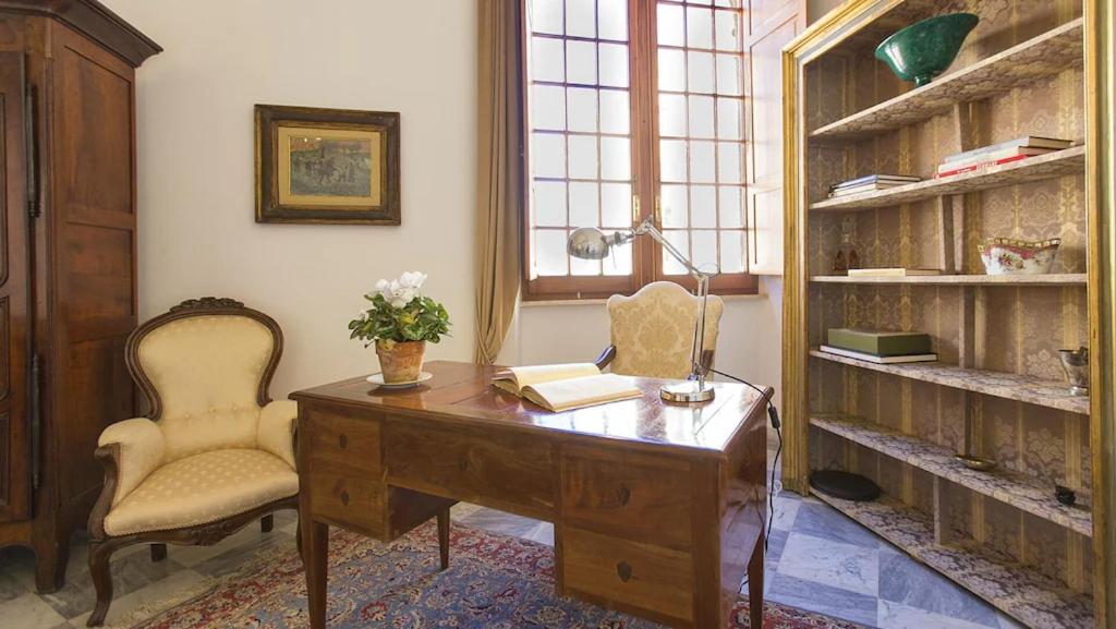 Appartamento Palazzo Dalbis In Pieno Centro Per 8 Persone Alghero